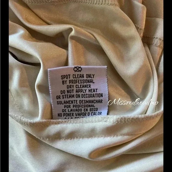 ~Long Sequin Dress~ with Flaws - Size 6 - Picture 10 of 10